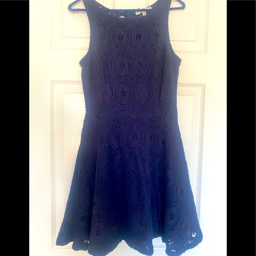 Navy lace dress size 4
